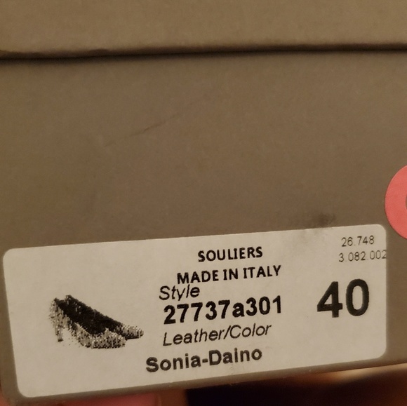 Souliers beige heels - Picture 6 of 6